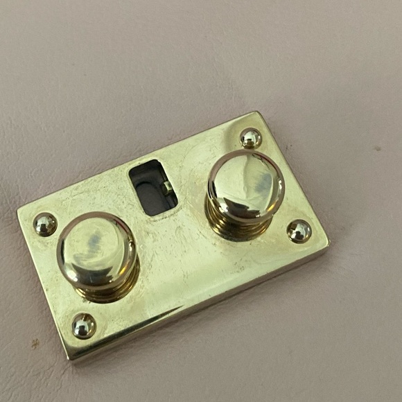 VALENTINO GARAVANI Rockstud Glam Medium Lock Shoulder Poudre Pink Bag Purse - Picture 12 of 14